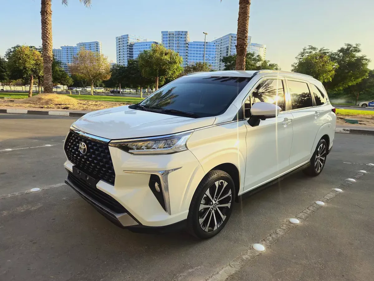Toyota Veloz GX Cash, Zero Down payment & Inhouse finance  | 7-Seater | GCC Specs-3-3
