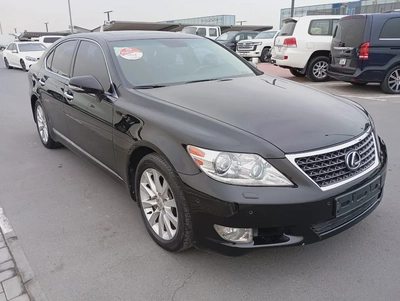 Lexus LS-Series LS 460 Platinum-2
