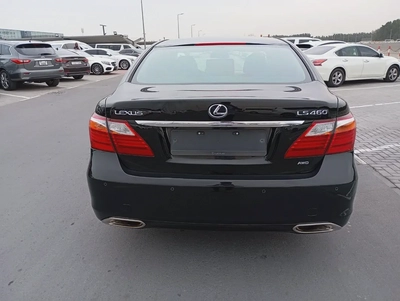 Lexus LS-Series LS 460 Platinum-5
