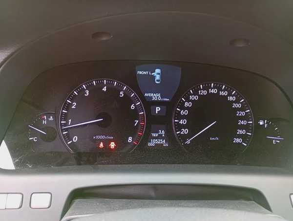 Lexus LS-Series LS 460 Platinum