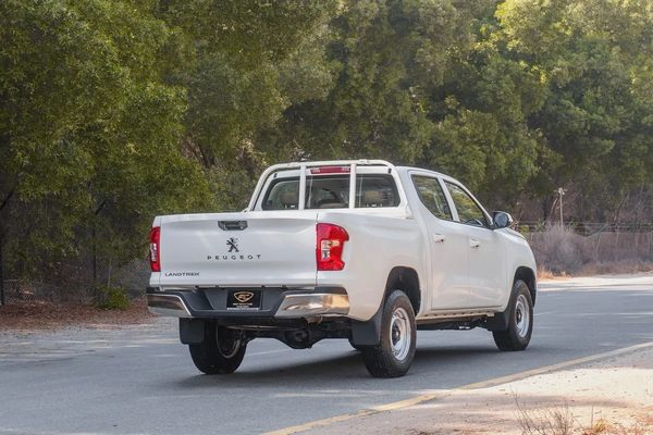 Brand New | Landtrek | Double Cabin 4X2 Manual | Diesel | GCC Specs | Ref#P17363