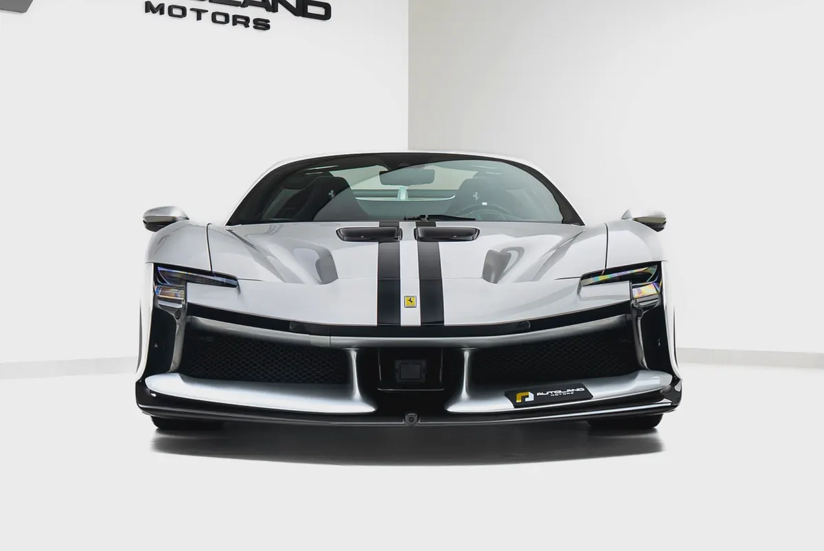 2025 FERRARI SF90 XX SPIDER | MAIN DEALER SERVICE | FULL CARBON-4-4