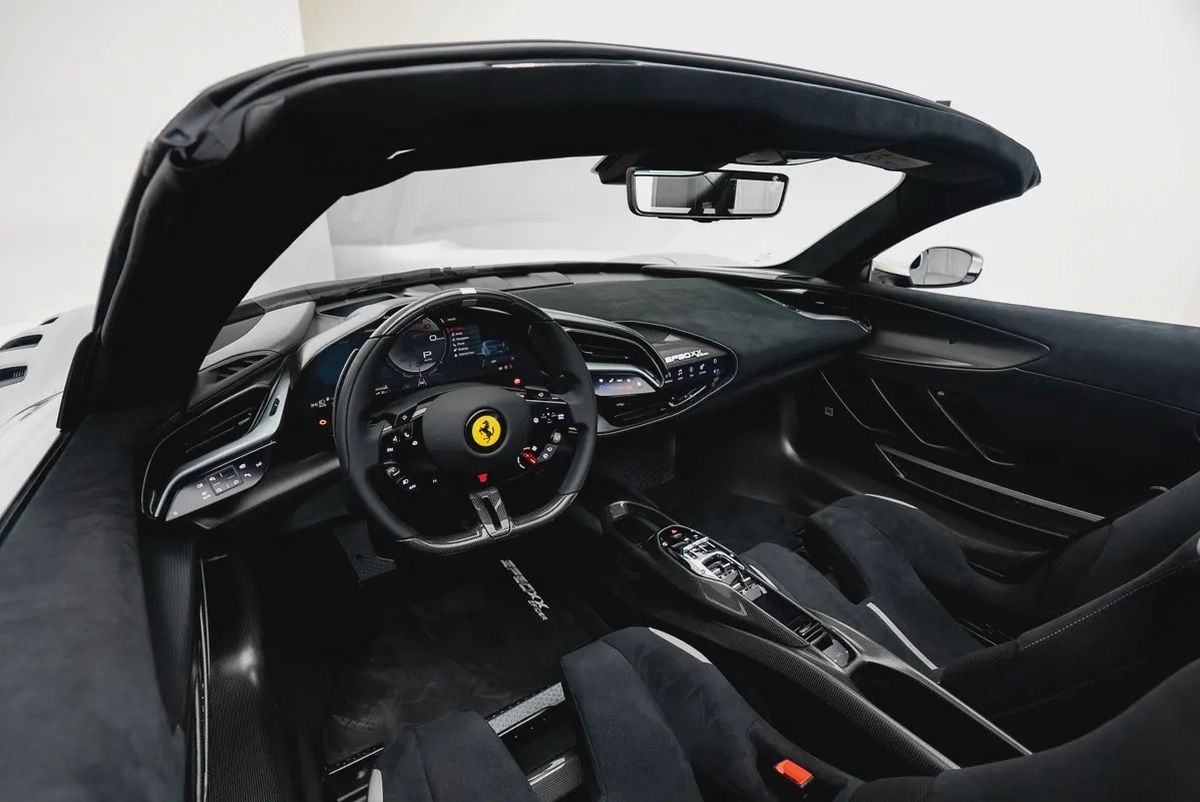 2025 FERRARI SF90 XX SPIDER | MAIN DEALER SERVICE | FULL CARBON-9-9