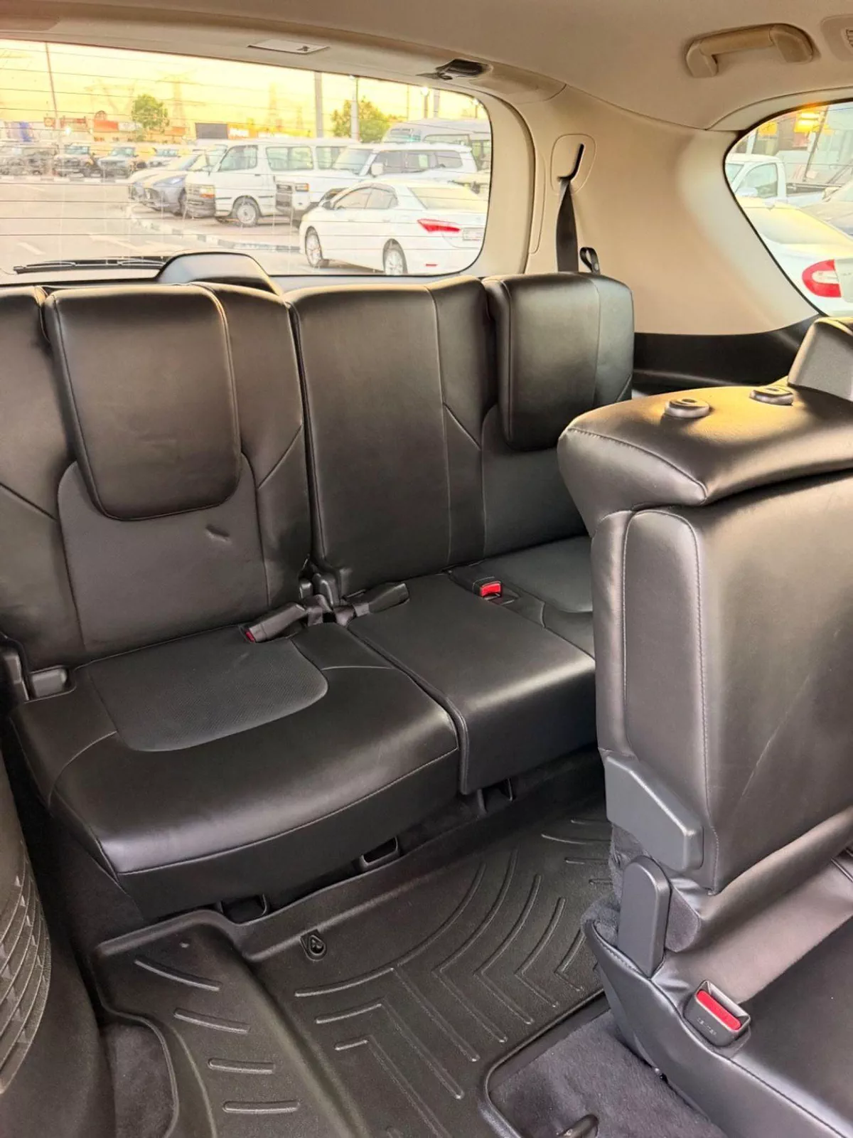 Nissan Armada SL (NON GCC) SL Full option 5.6L-17-0