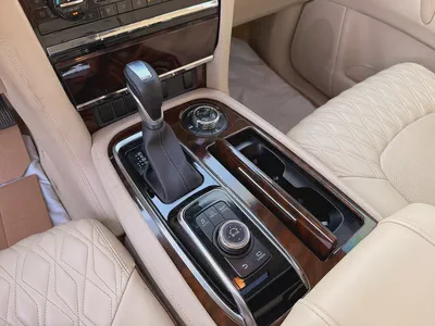 Nissan Patrol 2012 LE Platinum GCC Specs - Well Maintained-17