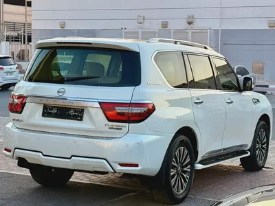 Nissan Patrol 2012 LE Platinum GCC Specs - Well Maintained-4