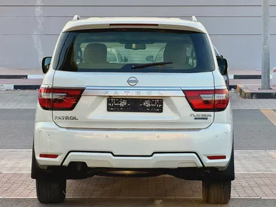 Nissan Patrol 2012 LE Platinum GCC Specs - Well Maintained-5