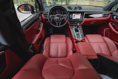 Porsche Macan 2019-16