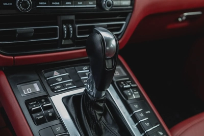 Porsche Macan 2019-9