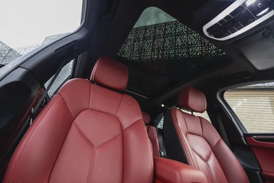 Porsche Macan 2019-10