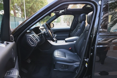 Range Rover Sport -2020-142000KM-GCC SPECS-EXCELLENT CONDITION SVR KIT at agency fix-11