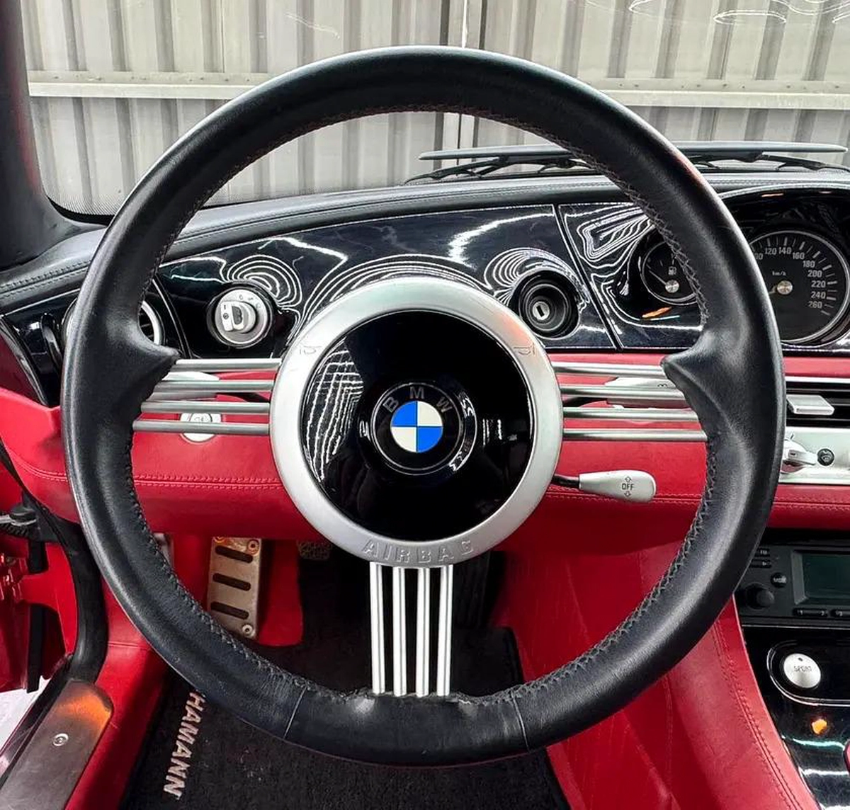 BMW Z8 2002 | GCC Specs | Excellent | 4.9L V8 | 6 Speed Manual-6-6