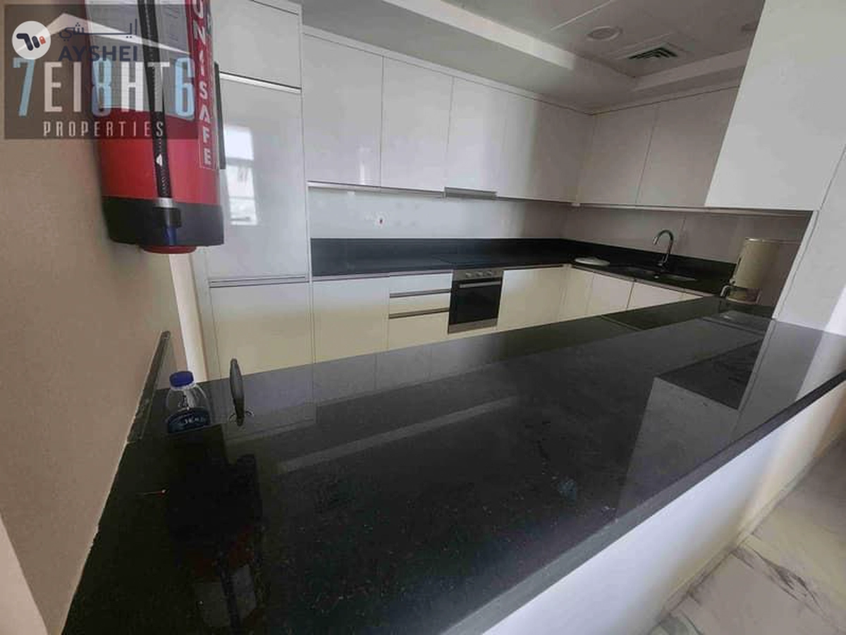 Meera Tower, Al Habtoor City, Business Bay, Dubai-5-5
