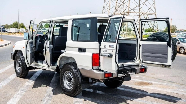 Toyota Land Cruiser 70 LAND CRUISER HARDTOP 5DOOR 4.5L