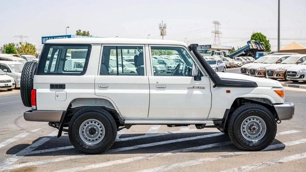 Toyota Land Cruiser 70 LAND CRUISER HARDTOP 5DOOR 4.5L