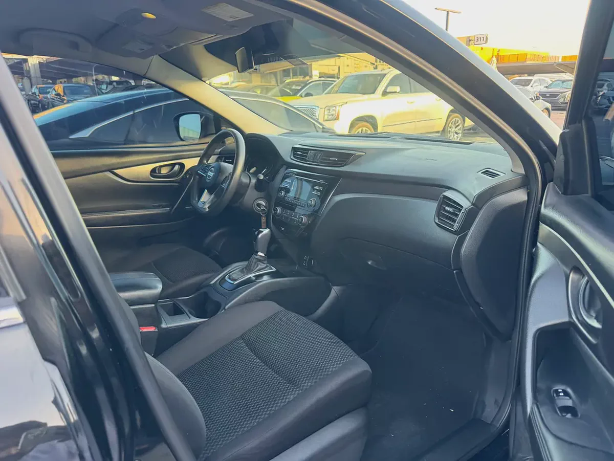 Nissan Rogue 2018 Canadian Specs-6-6