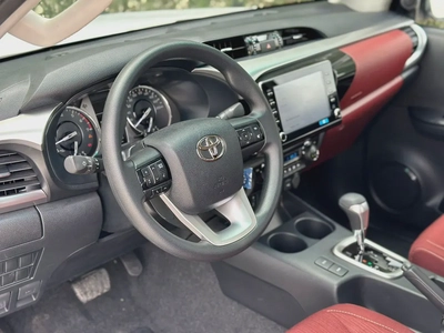 Toyota Hilux / GCC/4WD / 2,7 petrol /Double Cab-6