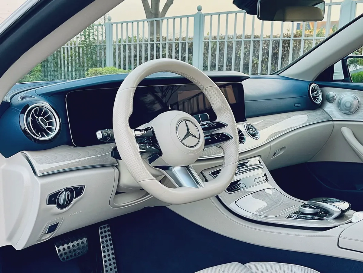 Mercedes-Benz E-Class - E-450 AMG Convertible - Original Paint - 2021 Model - German Specs-9-9