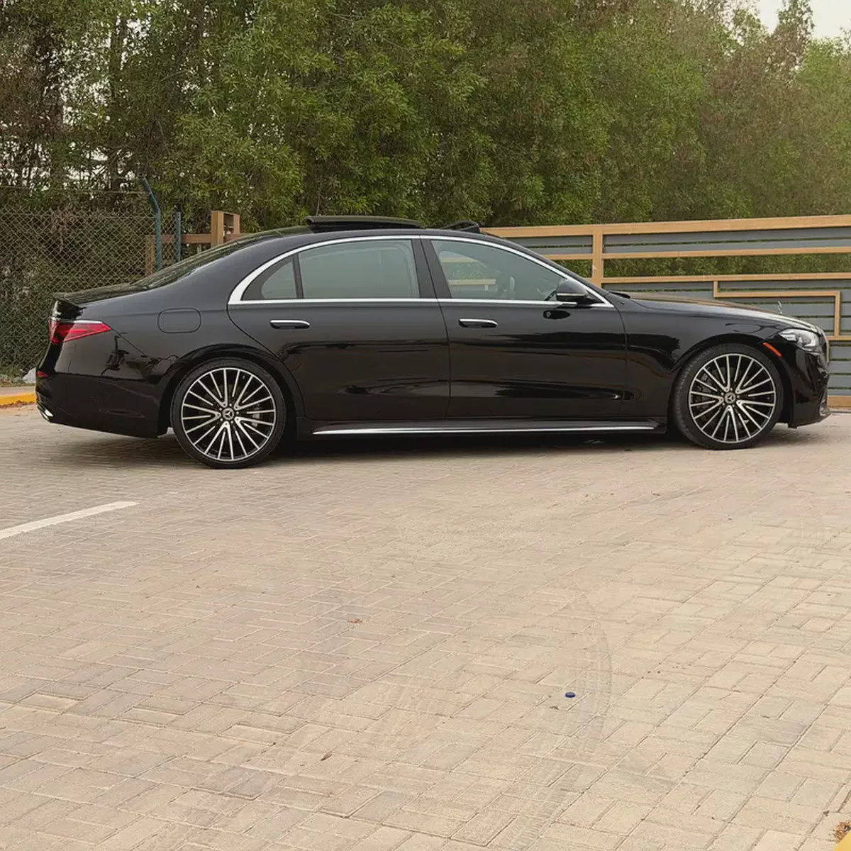 :  2021 Mercedes-Benz S580 Luxury Sedan | Full Option | Panoramic Roof | Clean-18-18