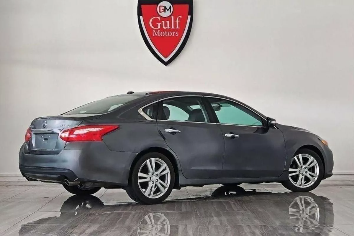 Nissan Altima SL 3.5L-6CYL AMERICAN SPECS SUNROOF - WARRANTY ON REQUEST-3-0