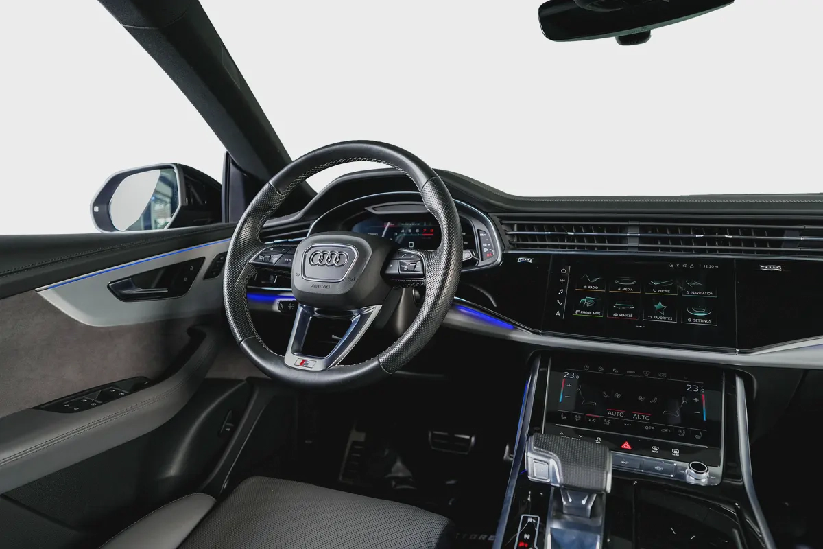 Audi Q8 S line-Super SUV-Bang Olufsen Advanced 3D Sound system-Well Maintained-15-15