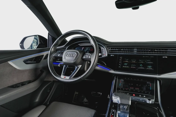 Audi Q8 S line-Super SUV-Bang  Olufsen Advanced 3D Sound system-Well Maintained