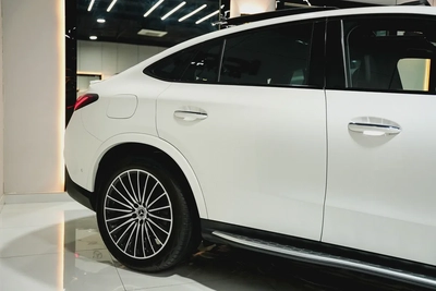 Mercedes-Benz GLC Coupe GLC 300 AMG 4MATIC-18