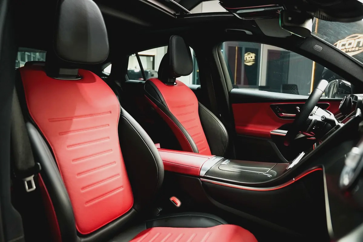 Mercedes-Benz GLC Coupe GLC 300 AMG 4MATIC-5-5