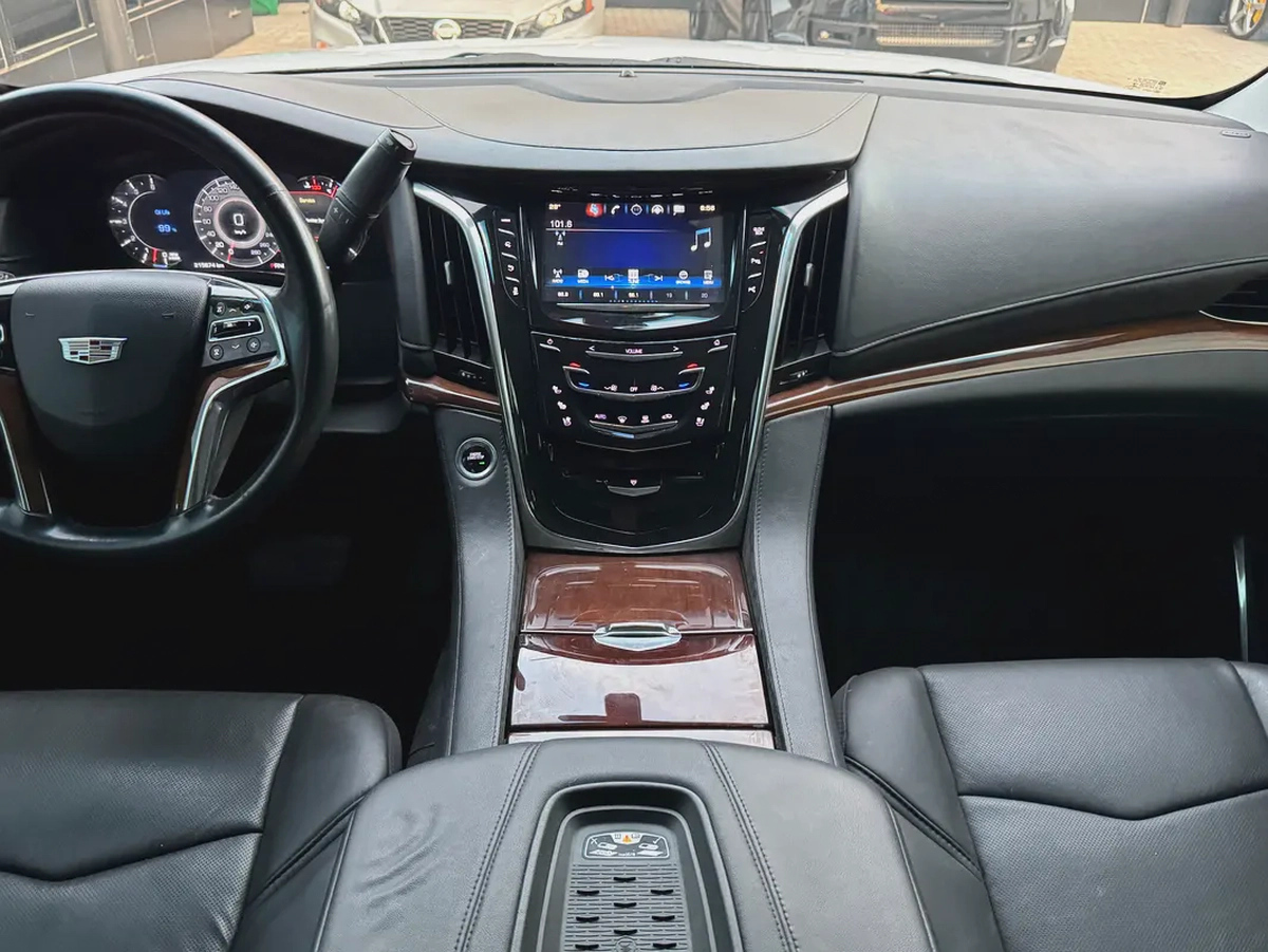 2017 Cadillac Escalade Premium Luxury Platinum - American Specs-11-11