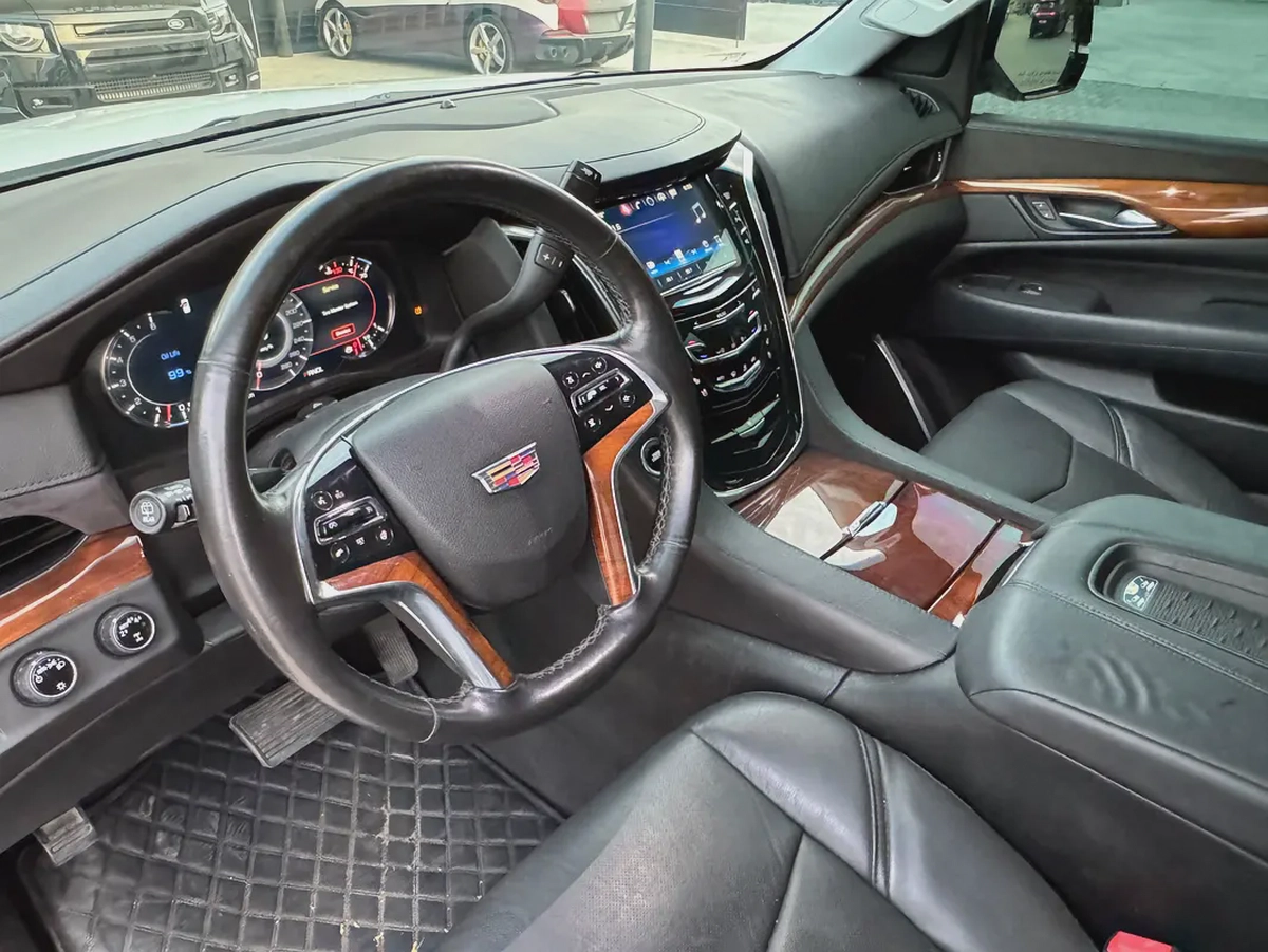 2017 Cadillac Escalade Premium Luxury Platinum - American Specs-5-5