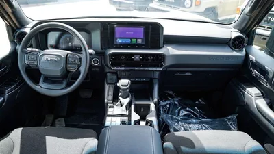 Toyota Prado PRADO URBAN 2.4 L PETROL 2025-7