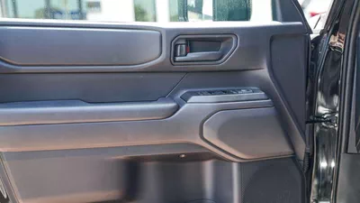 Toyota Prado PRADO URBAN 2.4 L PETROL 2025-8