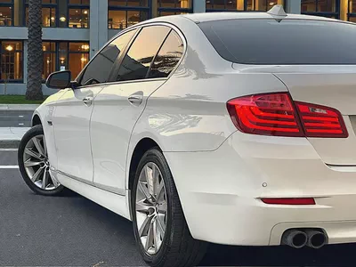 AED 1,800 P.M | BMW 5 SERIES | 520i |EXCLUSIVE | 2015 GCC | ORIGINAL PAINT-9
