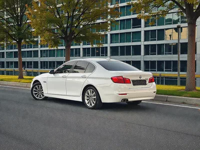AED 1,800 P.M | BMW 5 SERIES | 520i |EXCLUSIVE | 2015 GCC | ORIGINAL PAINT-6