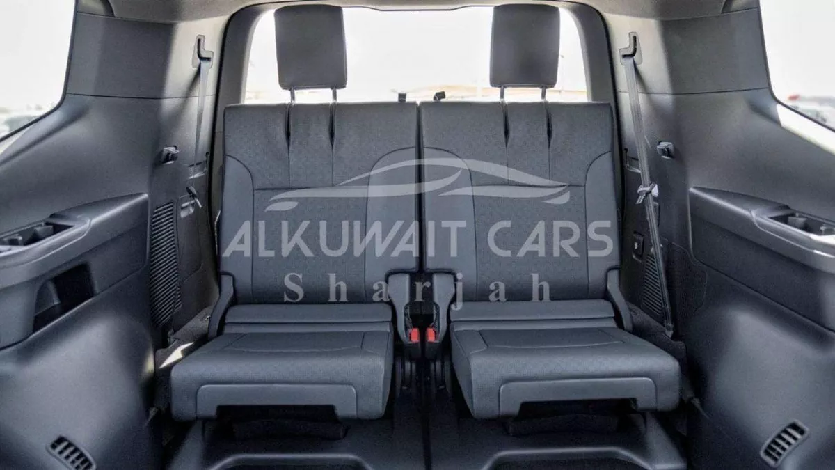 Toyota Land Cruiser VXR Toyota Land Cruiser VXR 3.5L Petrol AT MY2025-17-0