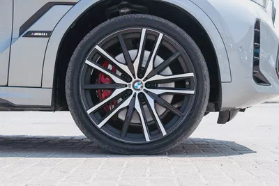 2025 BMW X6 M60i xDrive GCC Specs-6