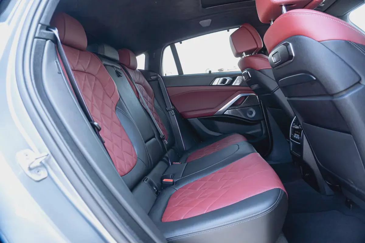 2025 BMW X6 M60i xDrive GCC Specs-19-19