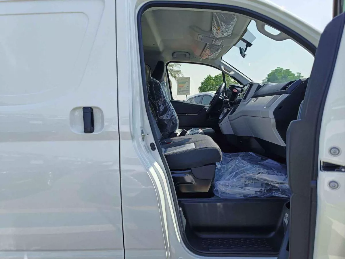 Toyota Hiace TOYOTA HIACE CARGO LOW ROOF || 3.5L PETROL A/T V6 (CODE # HCLRAE)-11-0