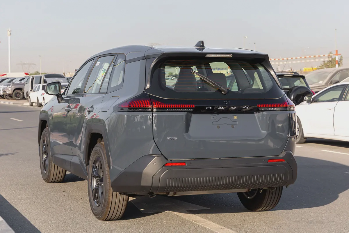 Toyota RAV4 LE | GCC Specs | V4 | FWD | 2.0L | 2026 (EXPORT)-5-5