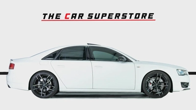 Audi S8-GCC-V8 Twin Turbo-AUDI Exclusive Interior Trim-22 Inch Rims-Very Well Maintained-8