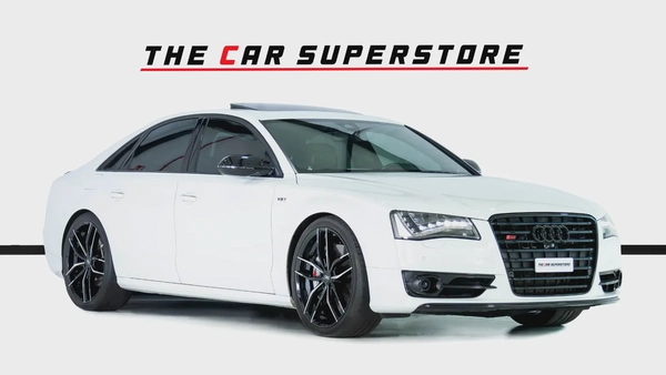 Audi S8-GCC-V8 Twin Turbo-AUDI Exclusive Interior Trim-22 Inch Rims-Very Well Maintained