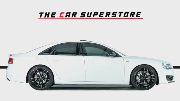 Audi S8-GCC-V8 Twin Turbo-AUDI Exclusive Interior Trim-22 Inch Rims-Very Well Maintained