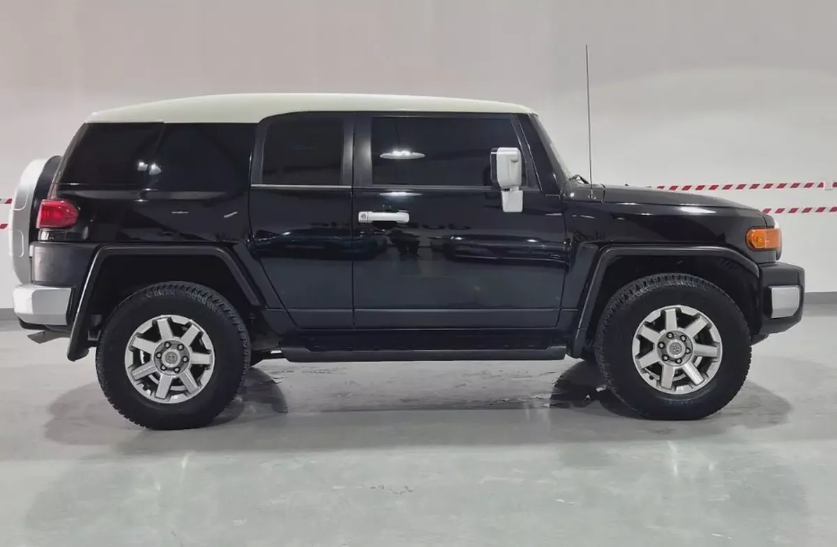 Toyota Fj CRUISER 2020 V6 4.0L Original paint-4-4