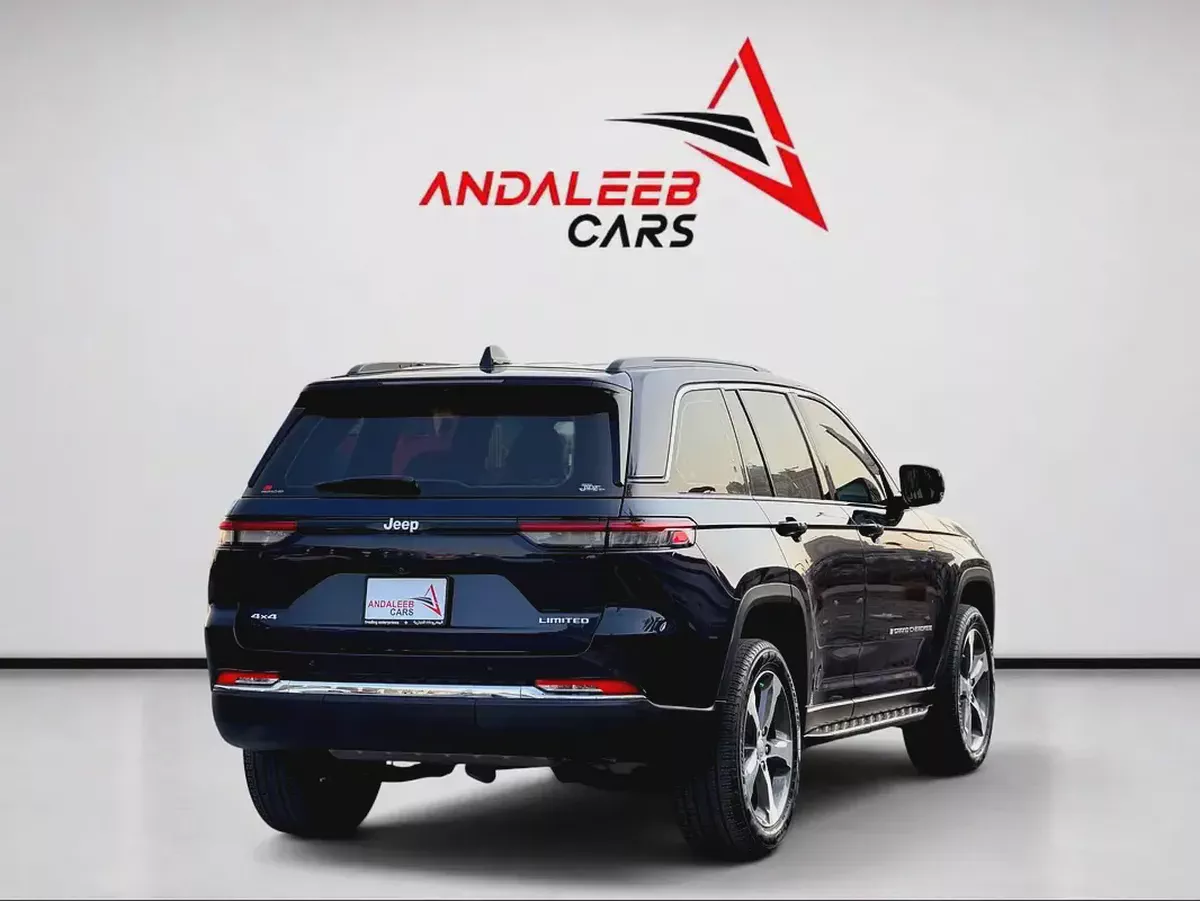 JEEP GRAND CHEROKEE LIMITED | FULL SERVICE HISTORY | 28,565 KM | 2024 GCC-2-2