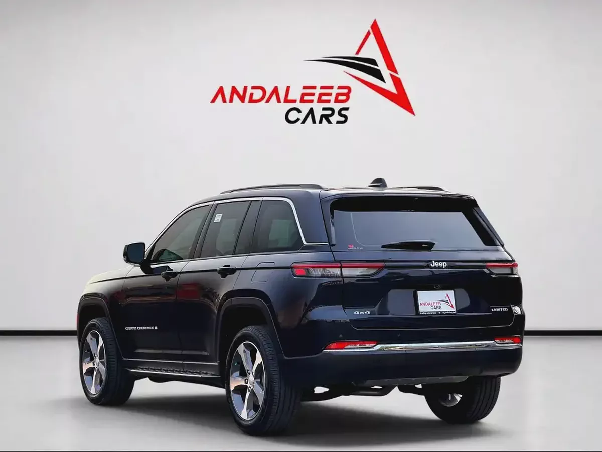 JEEP GRAND CHEROKEE LIMITED | FULL SERVICE HISTORY | 28,565 KM | 2024 GCC-3-3