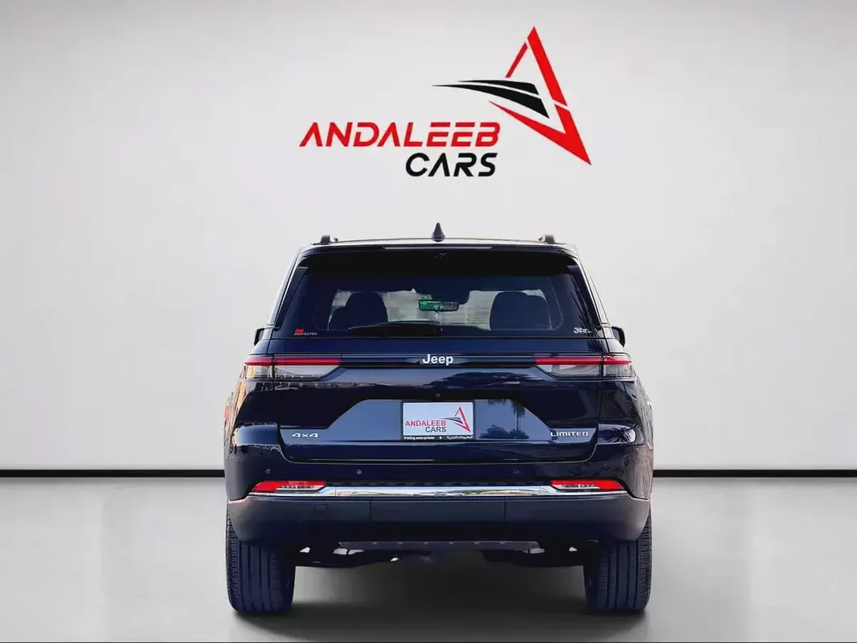 JEEP GRAND CHEROKEE LIMITED | FULL SERVICE HISTORY | 28,565 KM | 2024 GCC-5-5
