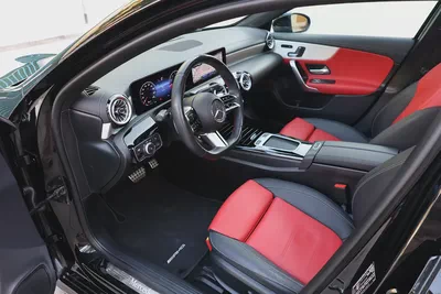 A200 AMG - GCC SPECS - UNDER WARRANTY / SERVICE CONTRACT 105,000 KM FROM GARGASH - ACCIDENT FREE --9