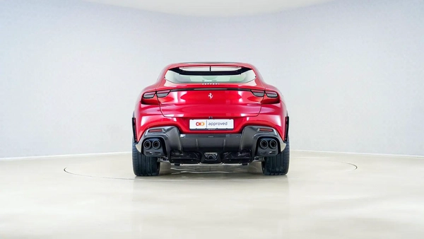 Ferrari Purosangue Standard