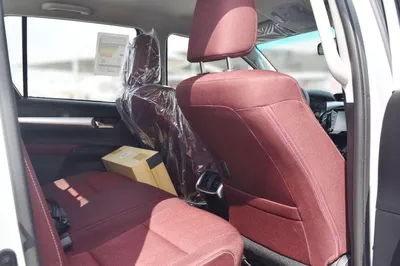 Toyota Hilux GLX HILUX SR5 2.7L AT 4X4 2026-17