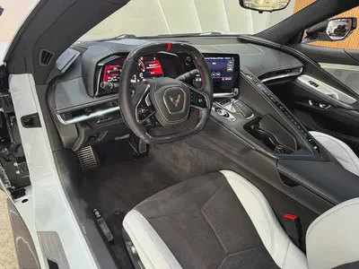 2020 - Chevrolet Corvette Stingray V8 for 235,000.00 AED-8